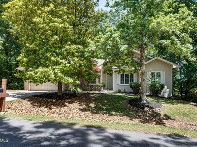 104 Kawonu Cir, Loudon, TN, 37774