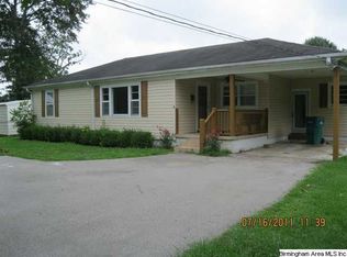 313 Linden St, Trussville, AL 35173
