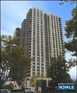 7855 Boulevard E, North Bergen, NJ, 07047
