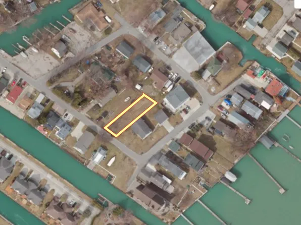 0 Roselawn St, Algonac, MI 48001