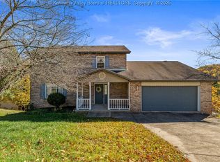 10 Windsong Way, Nitro, WV 25143