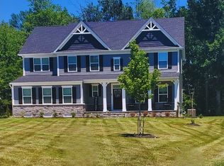 12031 Rotunda Ln, Chester, VA 23836