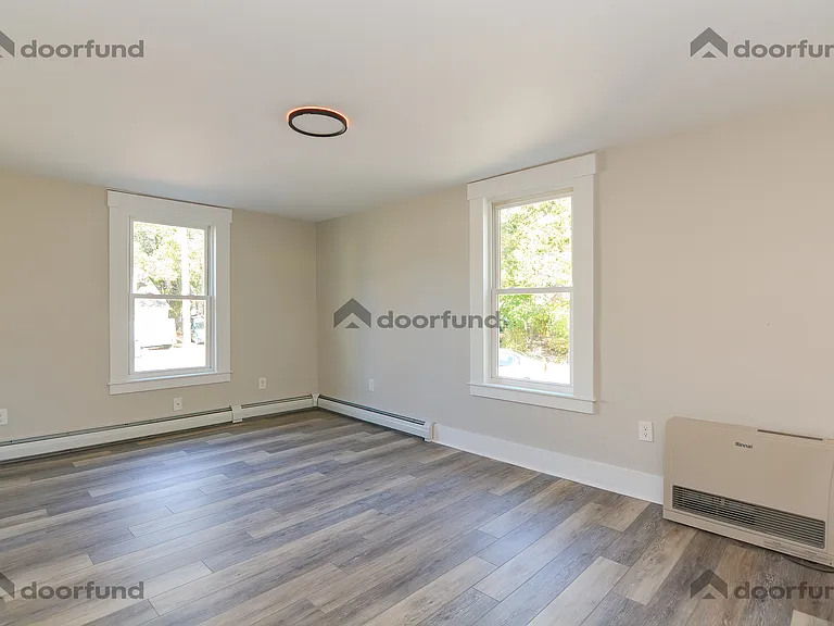 377 Union Ave #9 — Photo 19