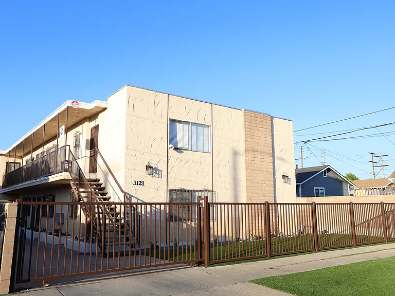 3121 E Gleason Ave #5 — Photo 1