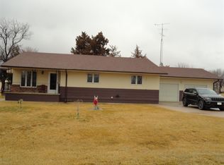 309 Bayard St, Stratton, NE 69043