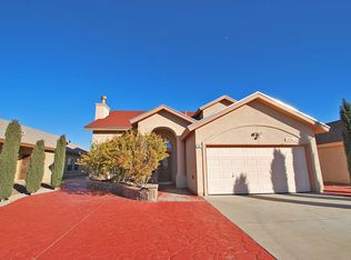 516 Cactus Crossing Dr, Horizon City, TX 79928