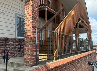 308 W 3rd St APT 8, Rainier, OR 97048