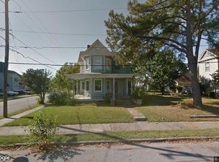 82 Armstrong St, Portsmouth, VA 23704