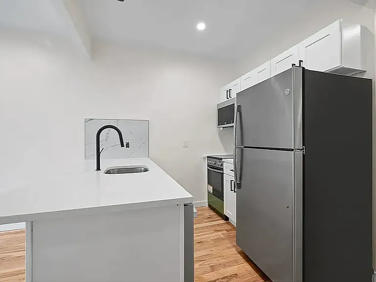 463 W 125th St #2B — Photo 6