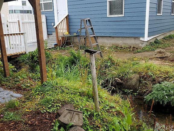 3rd image of 706 W Franklin St