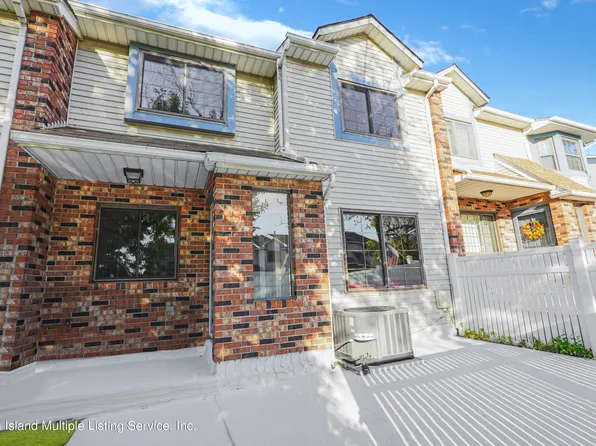 73 McDivitt Ave, Staten Island, NY 10314