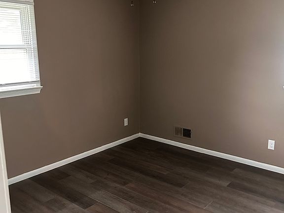 5th image of 8577 Larimore Ave