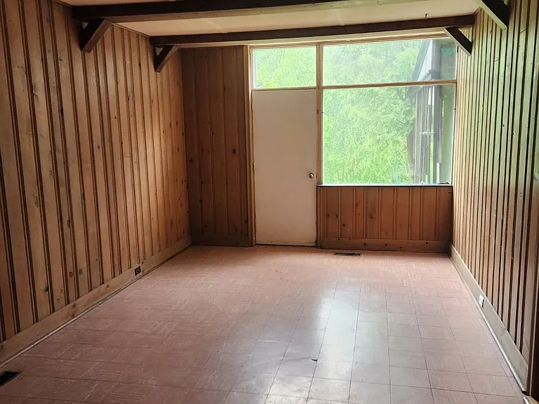 6 Brenham Cres — Photo 22