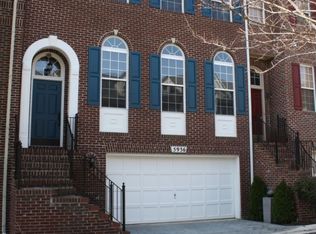 5936 Halpine Rd, Rockville, MD 20851