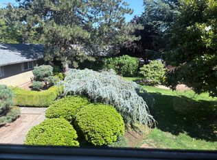 7542 SW 71st Ave, Portland, OR 97223