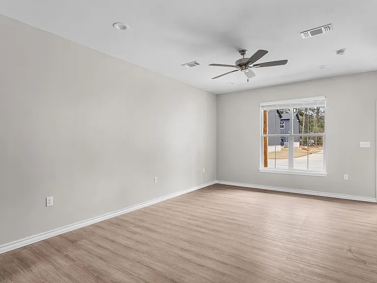 0 Lionel Ave — Photo 12