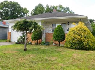 97 Charlotteville Dr S, Toms River, NJ 08757