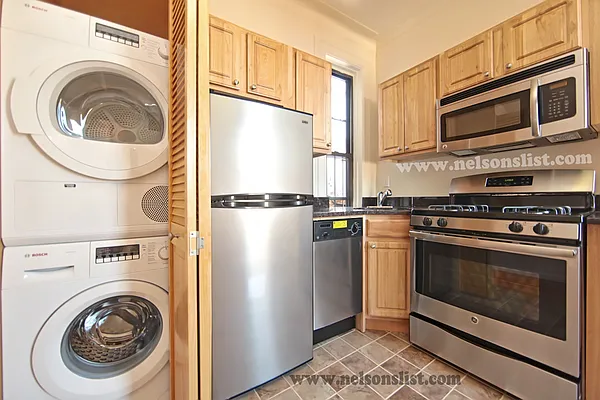 Rented by Nelson Aybar, LREB | media 13