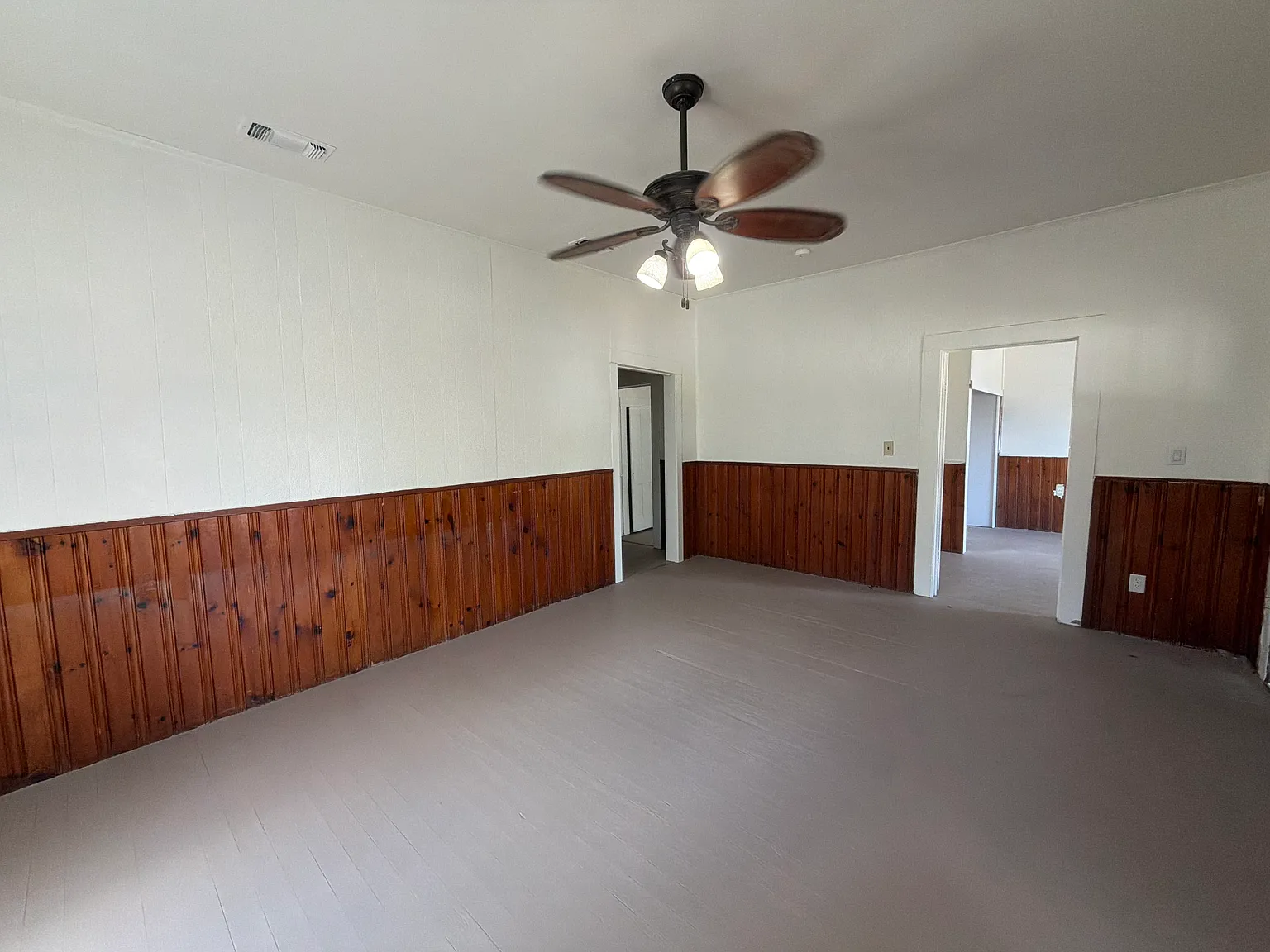 2 bed, 1220 sqft, $975 — Photo 3
