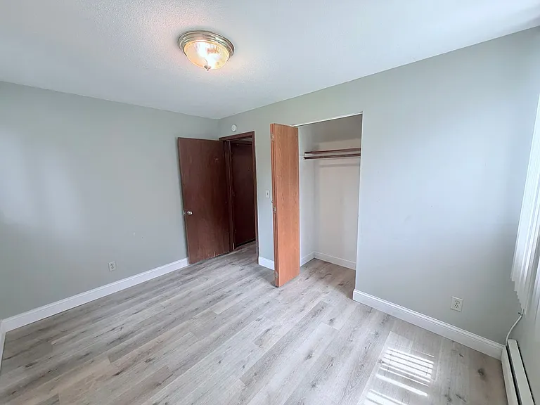 3600 Pennsylvania Ave S — Photo 26