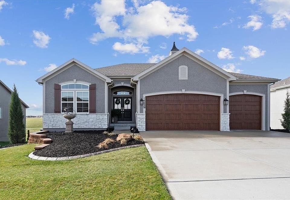 SEVENTEEN - Rrrorooly 1845 County Road 209B, Green Cove Springs, FL 32043