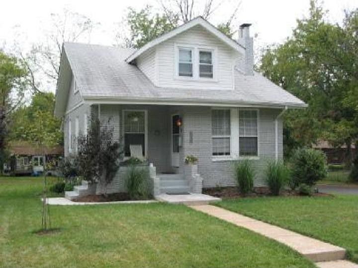 1st image of 7546 Milan Ave