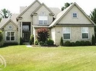 3525 Buell Ct, Commerce Township, MI 48382