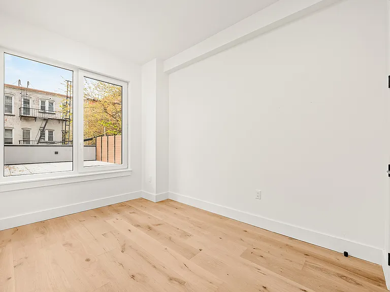 343 Himrod St #402 — Photo 11