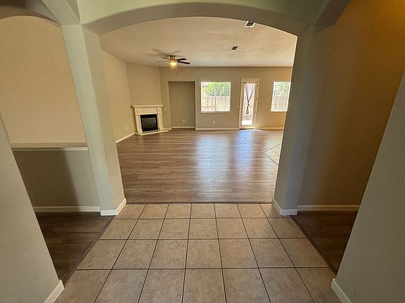 3rd image of 9337 Oreo Ranch Cir