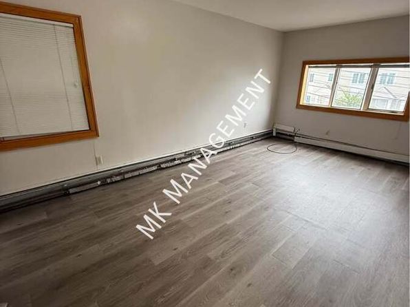 150 Danna St #4