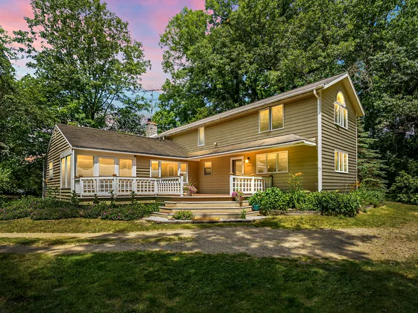 9267 W Main St, Kalamazoo, MI 49009