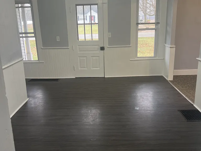 3955 E Vermontville Hwy — Photo 11