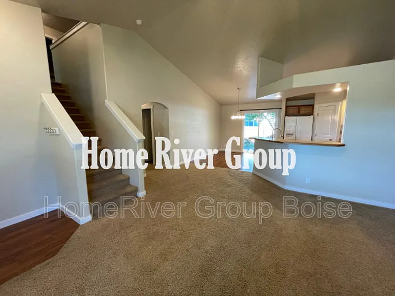 6397 S Warwickshire Ave — Photo 4