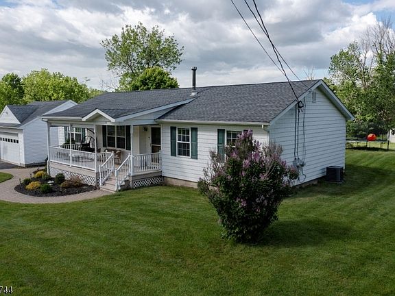 2nd image of 59 Decker Rd