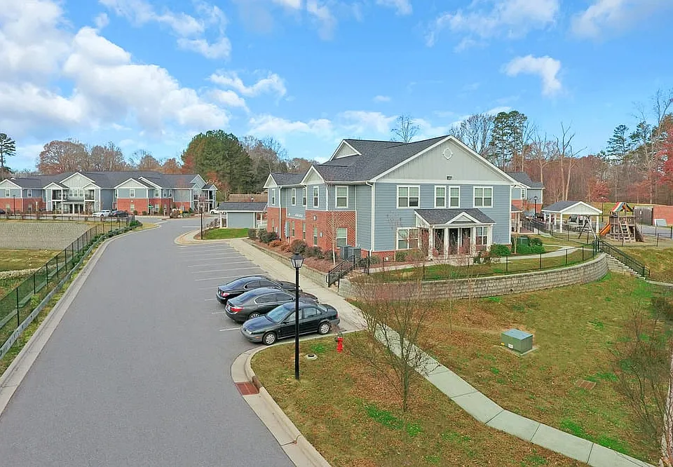 Forest Park Crossing