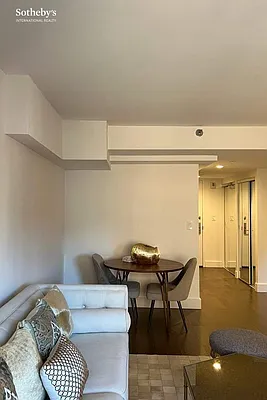 Rented by Sotheby's International Realty | media 24