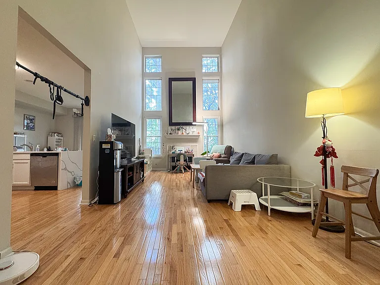 1320 Danada Ct — Photo 2