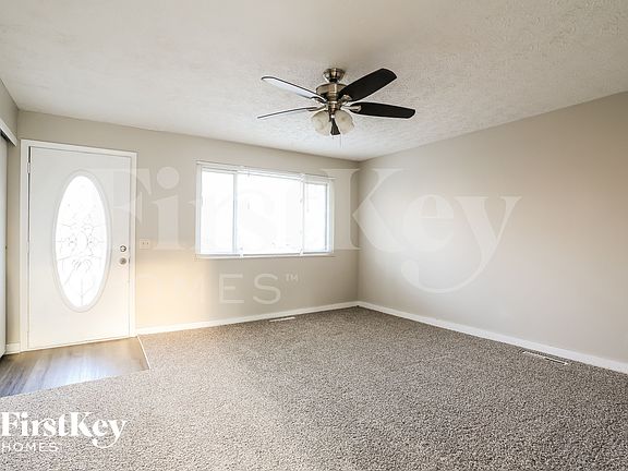 3rd image of 4609 Paxton Dr S