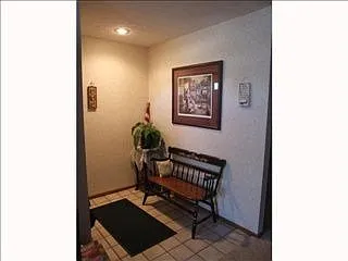 2450 Hooverside Ln photo 1
