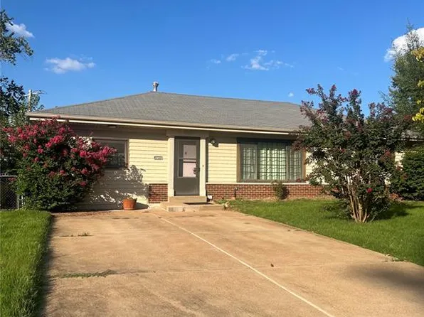 4335 Creelman Pl, Saint Louis, MO 63123