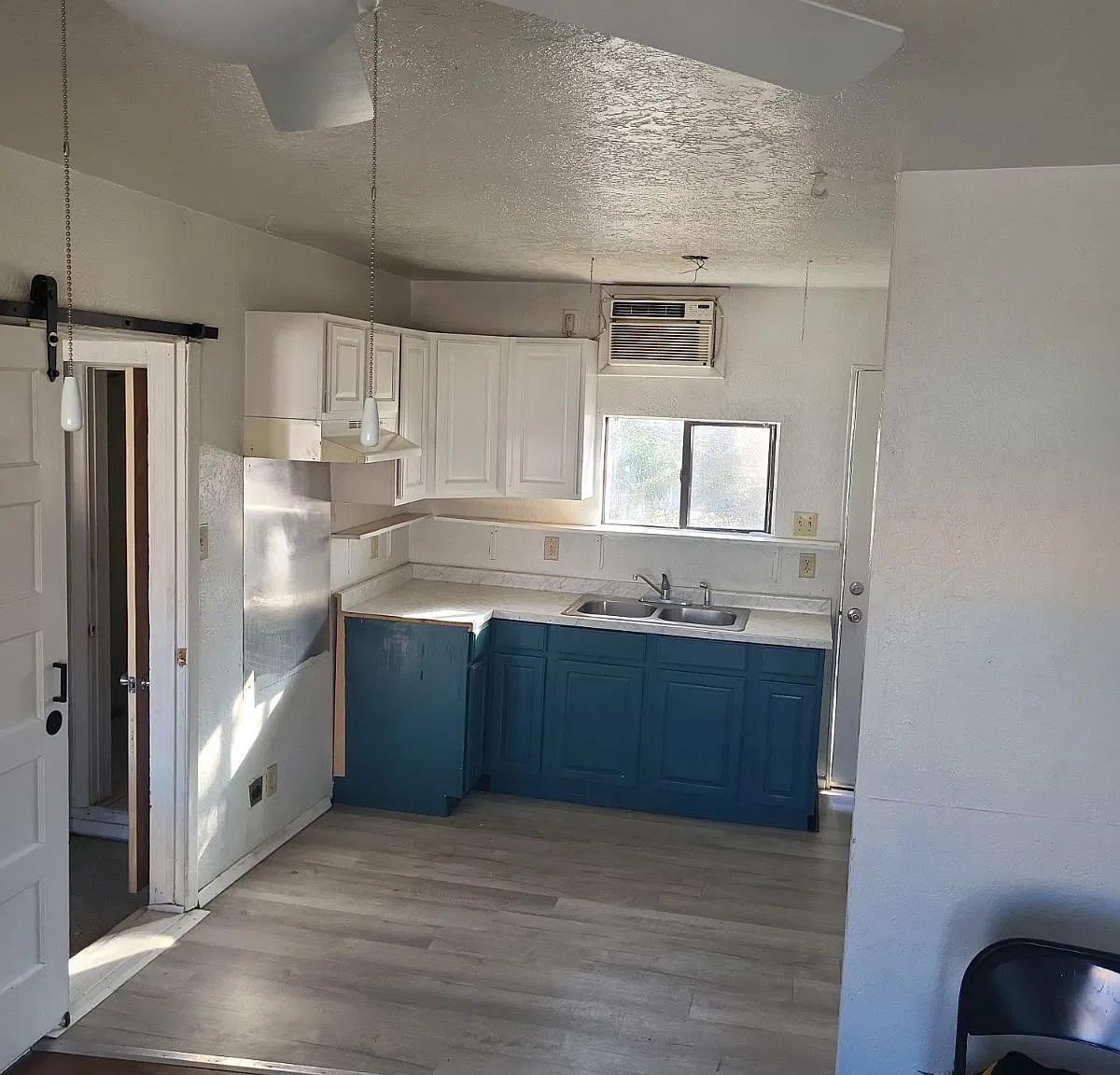 712 Austin St — Photo 2
