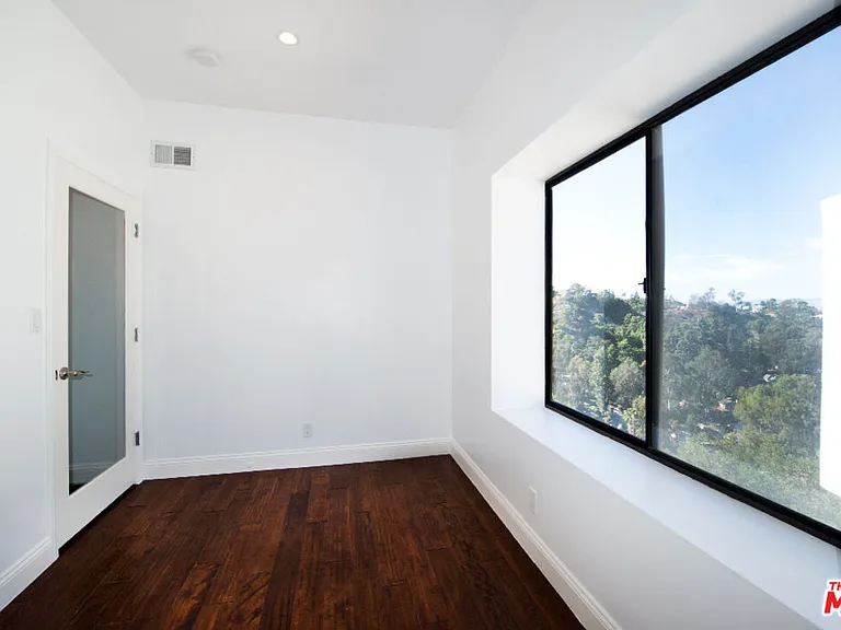 2013 Cyprean Dr — Photo 20