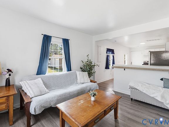 4th image of 3601 Dupuy Rd