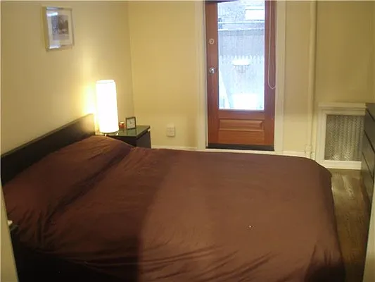 Rented by Kian Realty | media 23