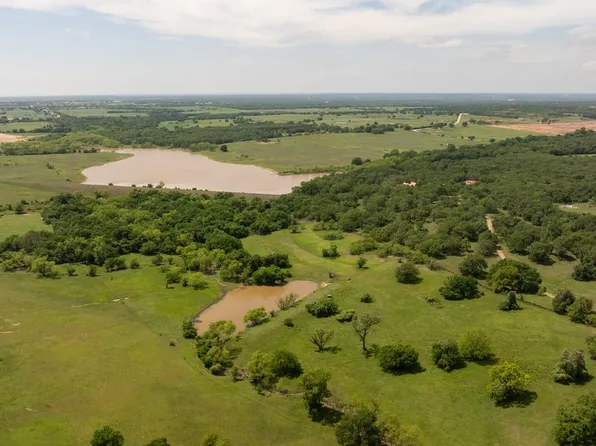 1501 Turpin Lake Rd, Poolville, TX 76487