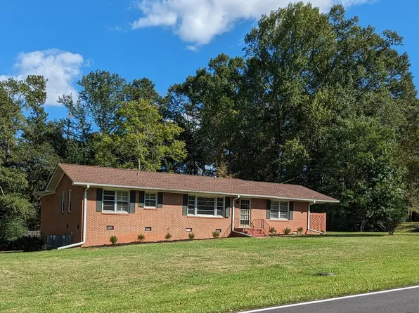 226 Redbud Dr, Barnesville, GA 30204