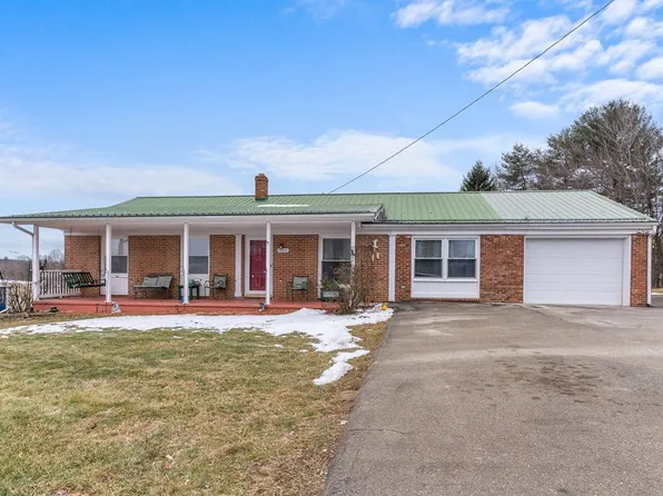 1723 Cliffview Rd, Galax, VA 24333