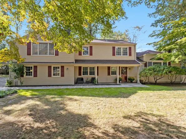 9 Marlborough Road, Norwalk, CT 06851