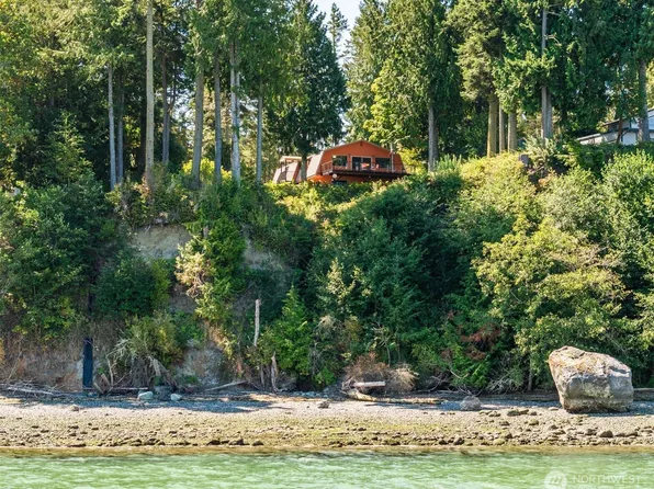 681 Bachelor Road, Sequim, WA 98382