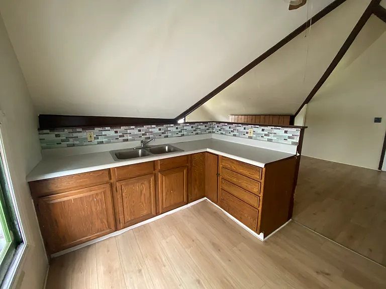 726 Buffalo Ave #3 — Photo 3